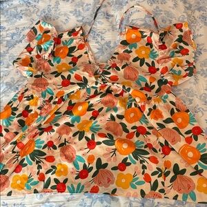 Entro Floral Top with Orange and Red Blooms